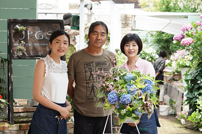 青木英郎先生と吉田親子の写真
